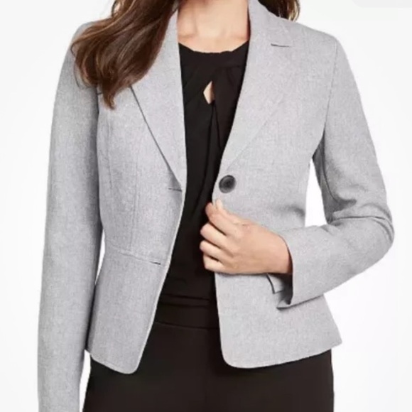 Kasper Jackets & Blazers - Kasper Light Gray Women's Suit Jacket